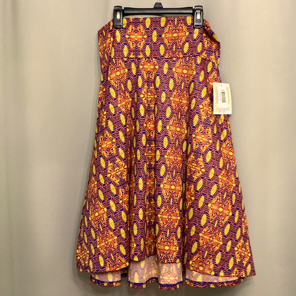 Lularoe skirt
